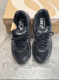 Asics Gel-Kayano 14 黑色