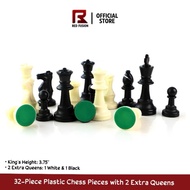 32pcs Chess Pieces with 2 extra Queens