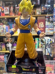 〔現貨〕七龍珠超 超級賽亞人孫悟空巨型模型公仔，COLOSSAL WARRIORS SUPER SAIYAN GOKU