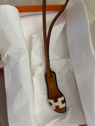 Hermes愛馬仕拖鞋掛飾白色棕色