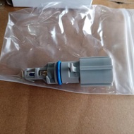 4R8Z12A697A4R8Q12A697A Suitable for Ford Air Intake Temperature Sensor