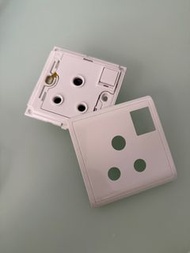 施耐德Pieno白色15A插座