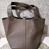 tas picotin Milano abu preloved