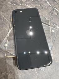 iPhone se2 64g 黑色 健康度100更換過副廠電池跟銀幕會跳通知 附空壓殼和保貼 高雄有實體店面可面交