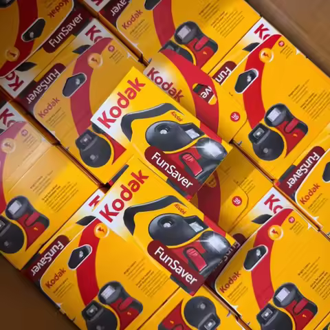 Kodak New 39 Exposures 800 Kodak FunSaver With Flash (Sliding Switch) Degree FunSaver 27 Sheets Disp