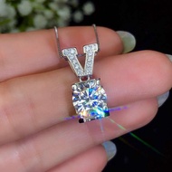 Live Supply pt950 Platinum Bull Head Necklace Inlaid Hearts Eight Arrows Zircon Imitation Moissanite