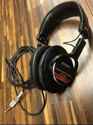 SONY耳機①使用MDR-CD900ST