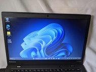 ThinkPad X1 Carbon 14" i7 5 代筆電 。8Gb Ram .128Gb m.2 ssd. Windows 11