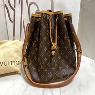 lv 中型水桶包 絕版品