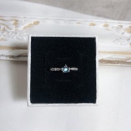 玻璃體月光石鑲嵌 純銀戒指