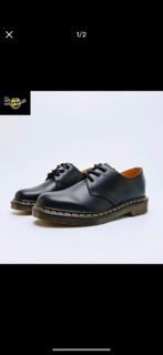 Dr. Martens 1461 黑色皮鞋