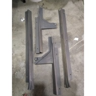 door piler Nissan sunny 130y b11