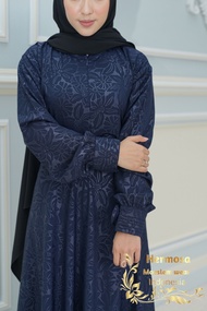 Gamis hermosa embos motif bunga lily warna navy/biru dongker-pakaian muslimah syari wolfis embos100%