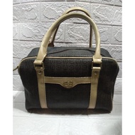 ESQUIRE HAND BAG S35