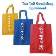 Goodie Bag Tas Spunbond ( 3 UKURAN ) 25x35x8/30x40x10/38x45x10