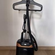 Tefal 直立式蒸氣熨斗