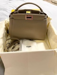 [New] Fendi Peekaboo Mini