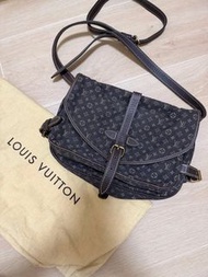 Louis Vuitton  LV saumur 中古包