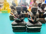 阿贊別也 坤平 屈碌法脈 魯士 虎頭魯士 阿贊班 阿贊旁蝕 阿贊put 阿贊明 阿贊屈啦 阿贊蘇斌 阿贊並 古巴神尼 阿贊堆 龍婆孔 龍婆dum 龍婆炎 龍婆添 龍婆沙礦 坤平 龍婆浸蘭 燕通 馬食能