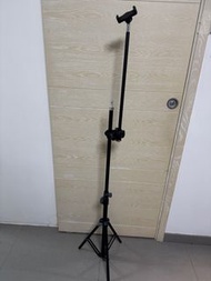 手機 三腳架 連補光燈