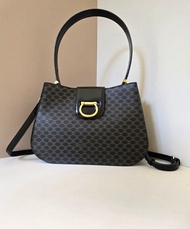 稀有中古二手Celine黑色老花金扣馬鞍皮革風琴包單肩包側背包斜孭