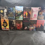 Book / Novel Lois Lowry, Carla Neggers, Johana Lindsey, Nora Roberts, Meg Cabot, Hatchet Woman, Jame