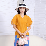 Japan Issey Miyake Niche Unique Chic French Short Shirt Top Summer Womens High-end Pleated V-neck Sh