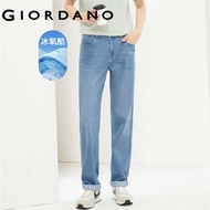 GIORDANO ผู้ชาย กางเกงยีนส์ กางเกงยีนส์ลำลองแฟชั่นน้ำหนักเบาที่มีกระเป๋าห้ากระเป๋า Free Shipping 01114076