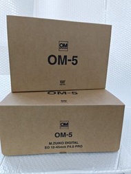 全新 Olympus OM SYSTEM OM-5 with M.ZUIKO DIGITAL ED 12-45mm F4 Pro  Kit  Silver 銀色 / Black 黑色 平行進口