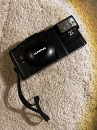 Olympus 35mm 相機 xa2