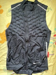 Nike Aeroloft 羽絨跑步背心 S碼