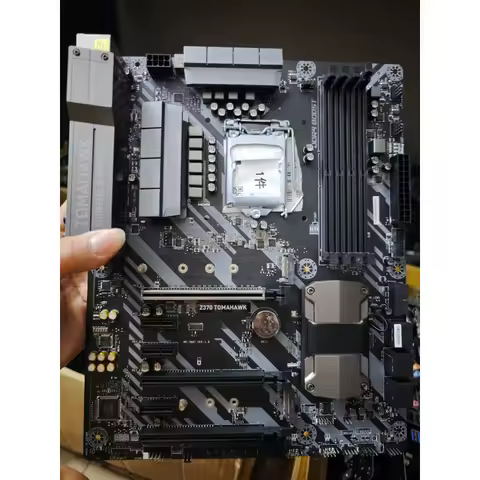 Used ATX Motherboard for MSI Z370 TOMAHAWK MS-7847 LGA1151 Z370 DDR4 Dual M.2 USB3.1 Gen2 Type-C RGB