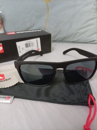 Quiksilver The Ferris 太陽眼鏡sunglasses生日禮物happy birthday gift set#旅行沙灘滑浪瑜伽行山必備#放喺汽車擋太陽#後備