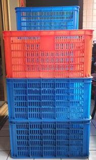 7個四格塑膠箱/蔬果箱/水果箱/搬運箱/倉儲箱/撿貨箱/工具箱/冷凍箱/網箱/物流箱