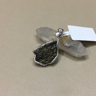 捷克隕石純銀吊墜 - 蘊藏極大能量運用至全身有助開心發財及辟邪
