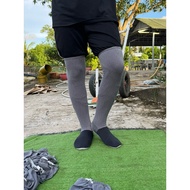 WORKING SOCKS TO PROTECT FEET IN SIZES FROM (35 to 45) RANDOM COLOR (LONG TYPE VIA PACKAGE)
