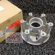 Y15ZR CLUTCH HUB SPROCKET