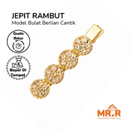 Sparkling Diamond Look Fashion Hair Clips, Glamorous Round Crystal Hair Clips, Stylish Women's Hair 