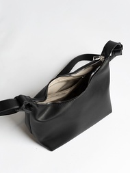 HAPPY2U Jacqueline Hobo Bag
