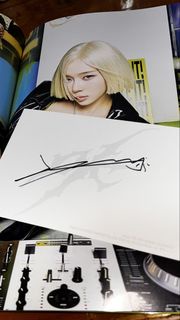 換karina) aespa lemonade signed card 簽名 winter ❄️