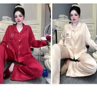 Pajamas, Lady's Pajamas with Pressed Bow and Luxurious Stone Applique, Soft and Cool Latin Silk, Fre