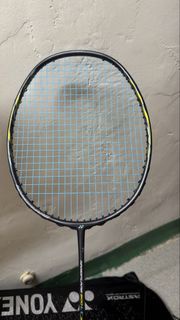 YONEX NANOFLARE 800 LT 羽毛球拍
