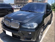 2008 BMW X5 黑色  實際里程：17萬公里  引擎燃料：汽油  驅動方式：2WD  排  氣  量：3.0L 乘客數：5門5座  售價：11萬  ❌同行勿擾✅到店享更多優惠喔 💡賞車專線⓿❾