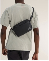 Arc'teryx Heliad Crossbody Bag Black