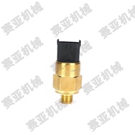 Excavator Accessories Volvo 140/210/240/290/360/460B Oil Pressure Sensor Sensor Plug