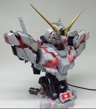全新，Gundam Unicorn 億輝拼裝模型 1/35 紅/綠色 獨角獸胸像半身像可發光