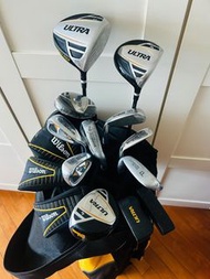 Wilson Ultra 高爾夫球桿套裝連球袋