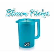 Tupperware blossom pitcher