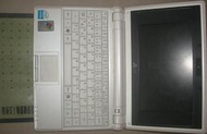 缺貨~馬上用~ASUS EEEPC 701SD NB筆電7吋SSD可外插USB看電視,一鍵備份還原,硬碟清理重整