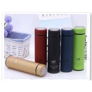 The "LIFE" vacuum flask is a hot water flask